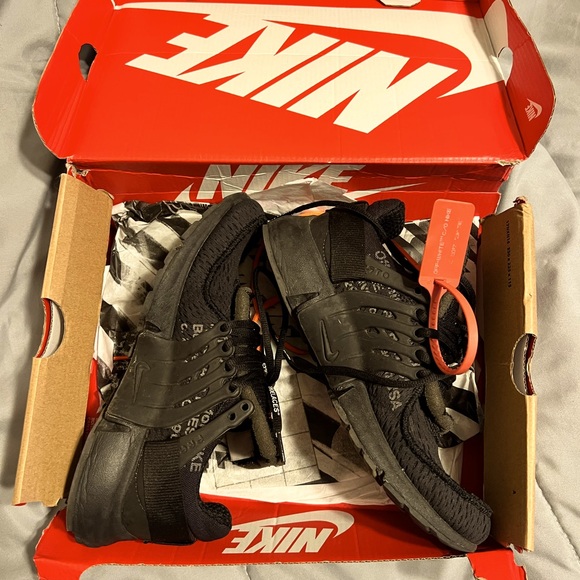 Nike Off-White Prestos - Picture 2 of 5